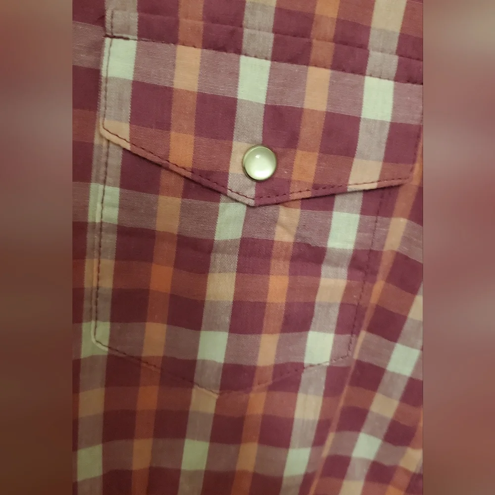 Wrangler Women's Wrancher Pearl Snap Button Up Pink Plaid Top Size Medium Rodeo - Picture 3 of 6